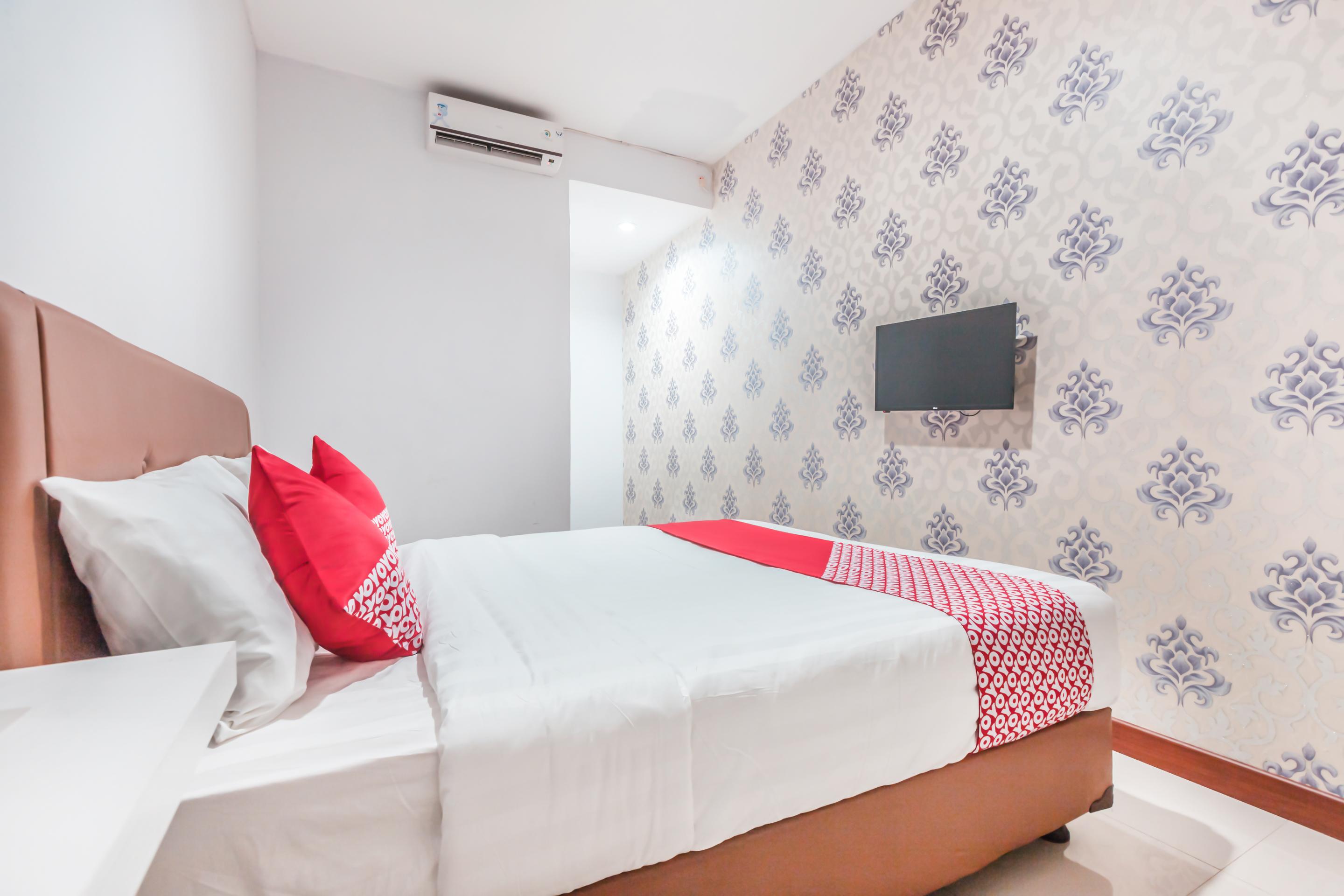 Oyo 1555 Unik Guesthouse Syariah Jakarta Exterior photo