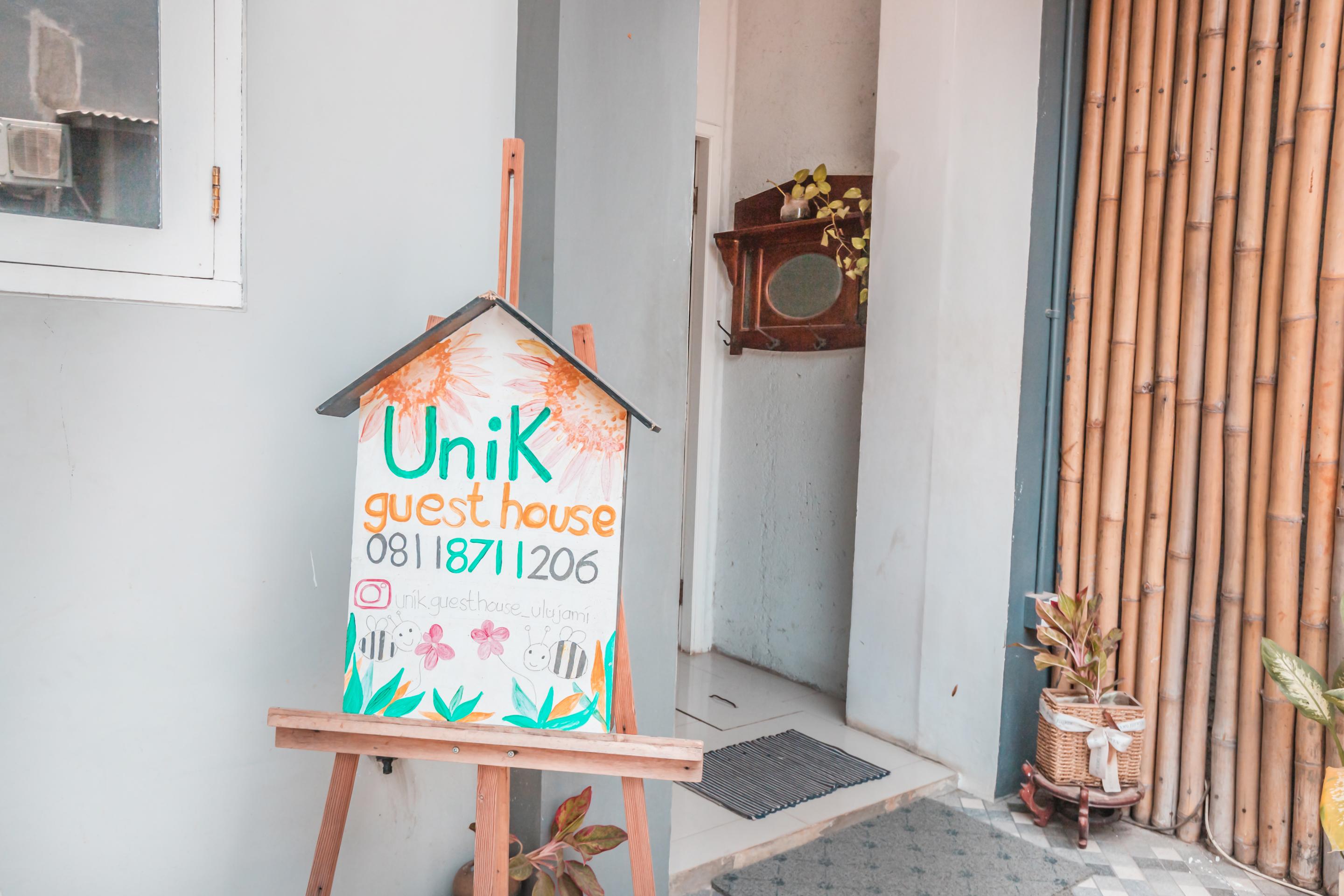 Oyo 1555 Unik Guesthouse Syariah Jakarta Exterior photo